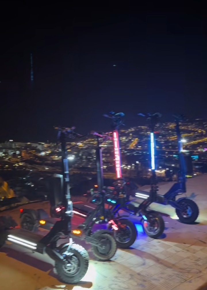 Riders