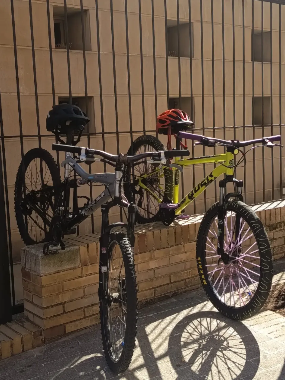 quedada de bicis y patines electricos
